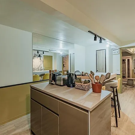 Cozy Flat With Jacuzzi 2bdr 2wc דירה פריז